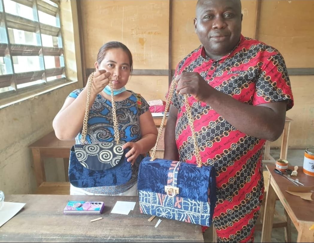 Formation gratuite en art maroquinerie et botterie